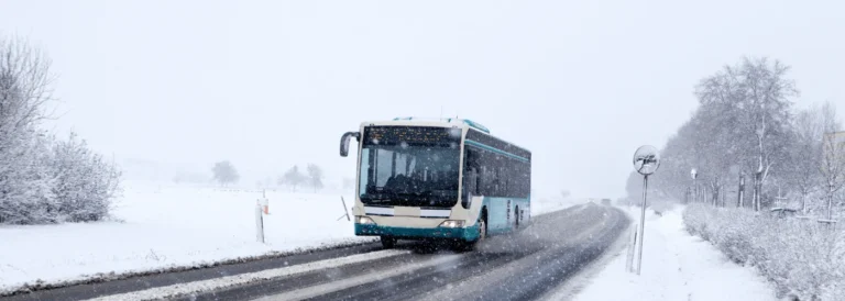 Autobusy elektryczne w zimie i agregat dieslowski – wyjaśniamy.